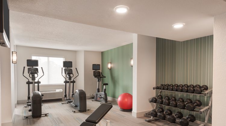 Holiday Inn Express Hotel & Suites Health Club