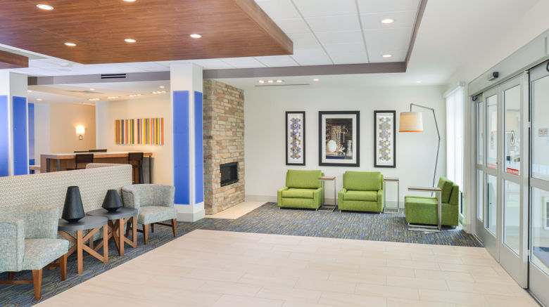 <b>Holiday Inn Express & Suites Chadron Lobby</b>. Images powered by <a href="https://www.leonardoworldwide.com/" title="Leonardo Worldwide" target="_blank">Leonardo</a>.