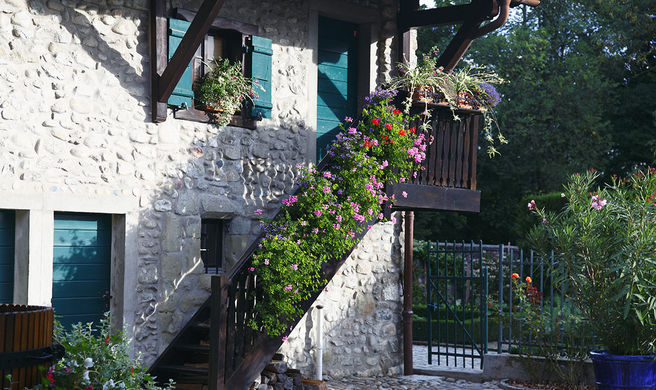 Hotel Domaine de Chateauvieux Exterior