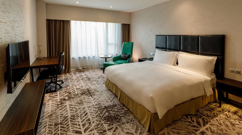 <b>Crowne Plaza Shanghai Jinshan Suite</b>. Images powered by <a href="https://www.leonardoworldwide.com/" title="Leonardo Worldwide" target="_blank">Leonardo</a>.