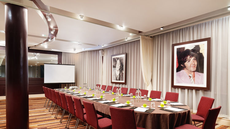 Hard Days Night Hotel Meeting