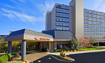 Crowne Plaza Englewood, an IHG Hotel