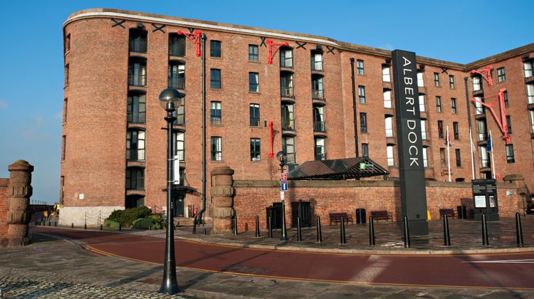 Holiday Inn Express Albert Dock Exterior