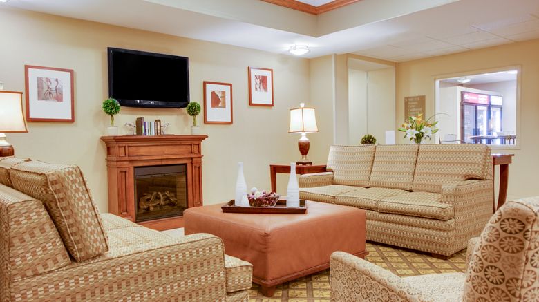 <b>Candlewood Suites Bel Air Lobby</b>. Images powered by <a href="https://www.leonardoworldwide.com/" title="Leonardo Worldwide" target="_blank">Leonardo</a>.
