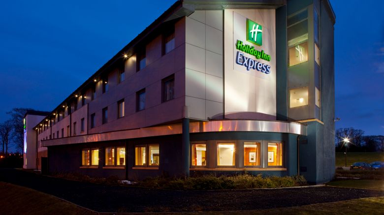<b>Holiday Inn Express Dunfermline Exterior</b>. Images powered by <a href="https://www.leonardoworldwide.com/" title="Leonardo Worldwide" target="_blank">Leonardo</a>.