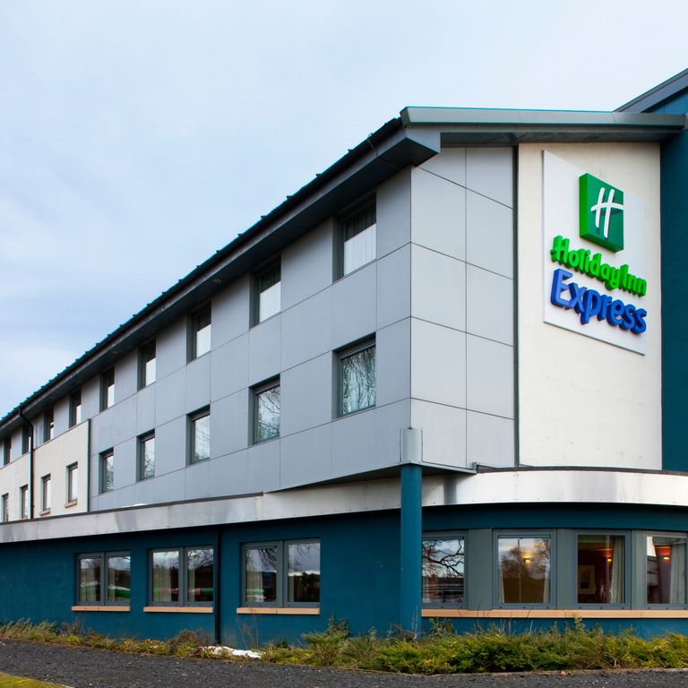 Holiday Inn Express Dunfermline