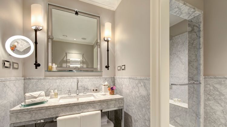 Rocco Forte Hotel Savoy Room