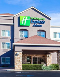 Holiday Inn Express & Stes Oakland Arpt