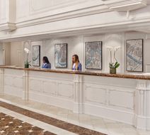Astor Crowne Plaza - French Quarter Lobby