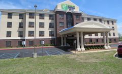 Holiday Inn Express Hotel & Suites
