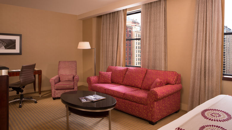 <b>Millennium Knickerbocker Hotel Suite</b>. Images powered by <a href="https://www.leonardoworldwide.com/" title="Leonardo Worldwide" target="_blank">Leonardo</a>.