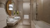 <b>Al Bandar Rotana - Dubai Creek Room</b>. Images powered by <a href="https://www.leonardoworldwide.com/" title="Leonardo Worldwide" target="_blank">Leonardo</a>.