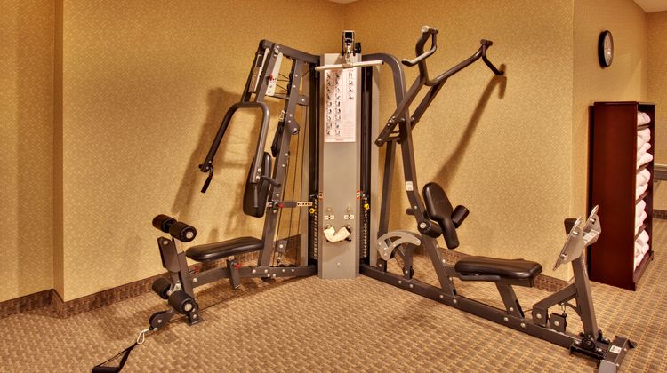 Holiday Inn Express Hotel & Suites Health Club