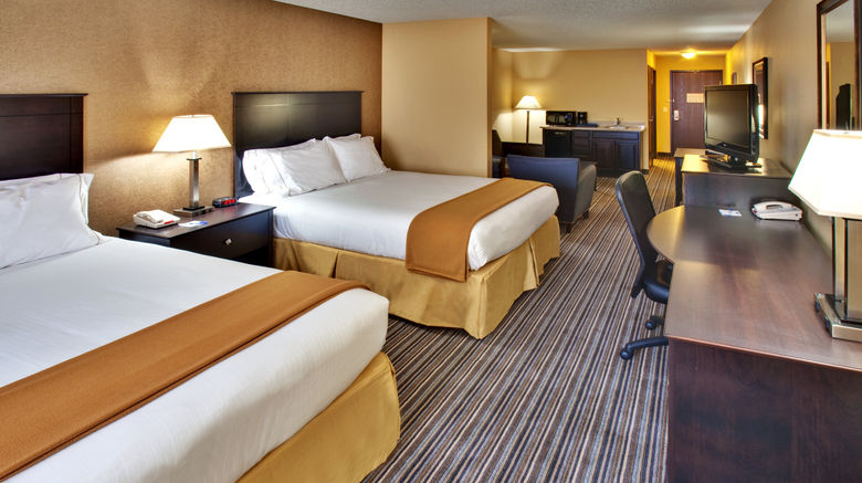 <b>Holiday Inn Express Hotel & Suites Room</b>. Images powered by <a href="https://www.leonardoworldwide.com/" title="Leonardo Worldwide" target="_blank">Leonardo</a>.