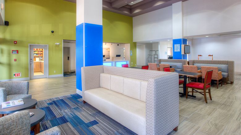 <b>Holiday Inn Express & Suites Tempe Lobby</b>. Images powered by <a href="https://www.leonardoworldwide.com/" title="Leonardo Worldwide" target="_blank">Leonardo</a>.