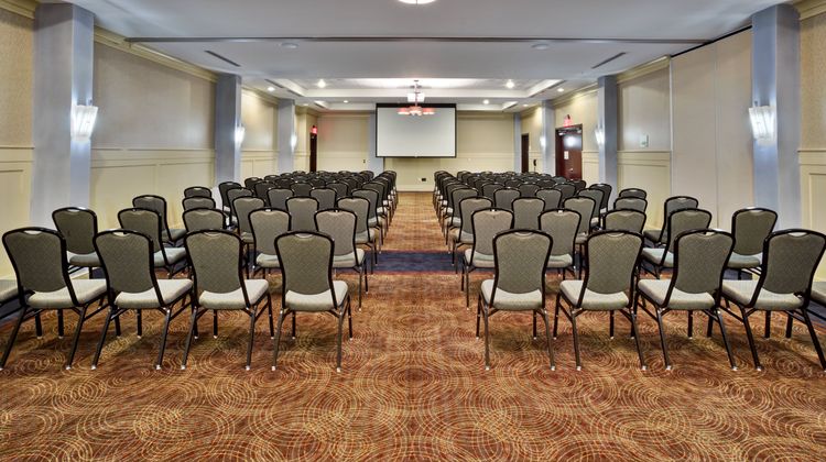 Holiday Inn Detroit Metro Airport Meeting