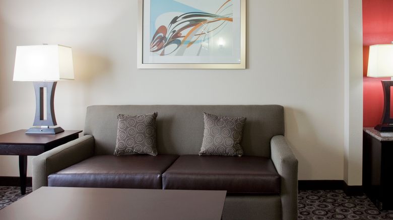 <b>Holiday Inn Oceanside Camp Pendleton Suite</b>. Images powered by <a href="https://www.leonardoworldwide.com/" title="Leonardo Worldwide" target="_blank">Leonardo</a>.