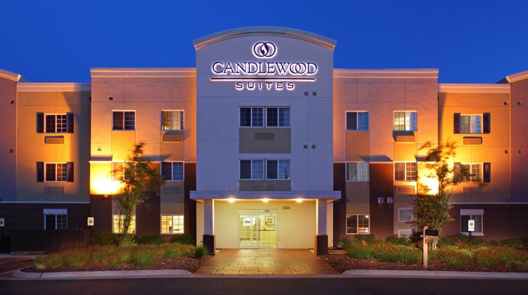 Candlewood Suites Exterior