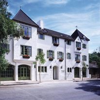 L'Auberge Carmel