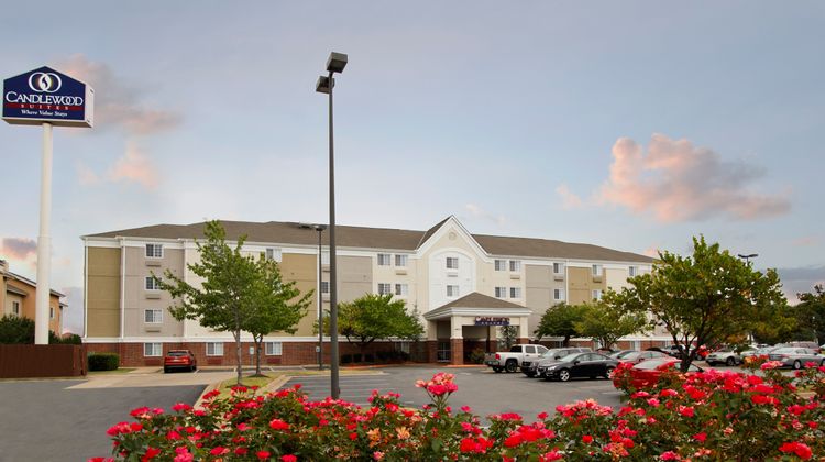 Candlewood Suites Exterior