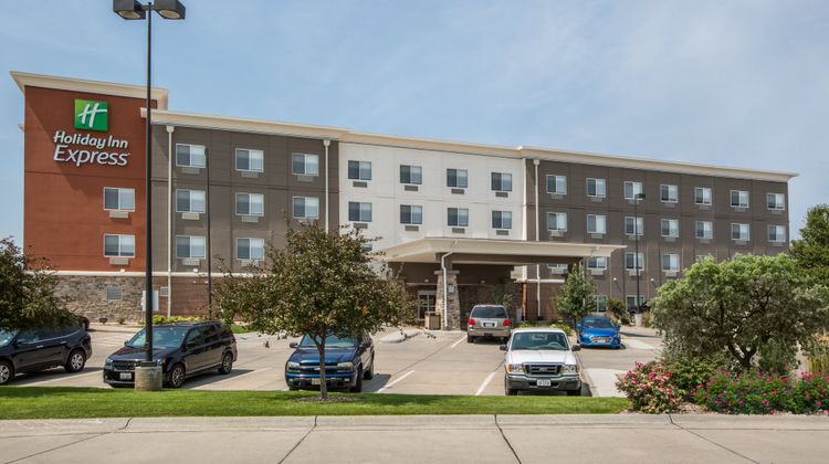 Holiday Inn Express Exterior