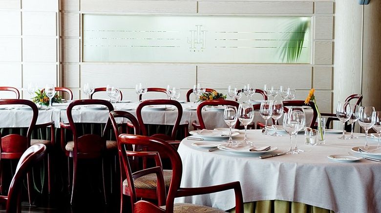 <b>Gran Hotel Lakua Restaurant</b>. Images powered by <a href="https://www.leonardoworldwide.com/" title="Leonardo Worldwide" target="_blank">Leonardo</a>.