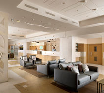 Holiday Inn Lobby