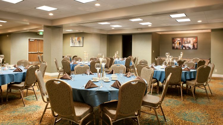 Holiday Inn Rock Island Ballroom