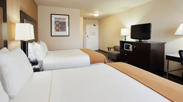 Holiday Inn Express Room