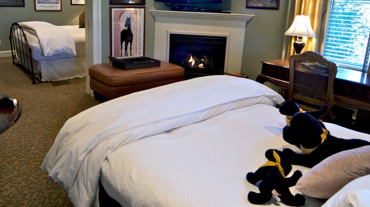 Mill House Inn Room