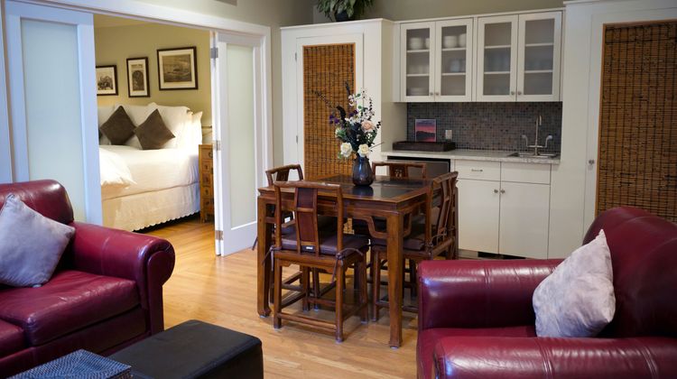 Mill House Inn Suite