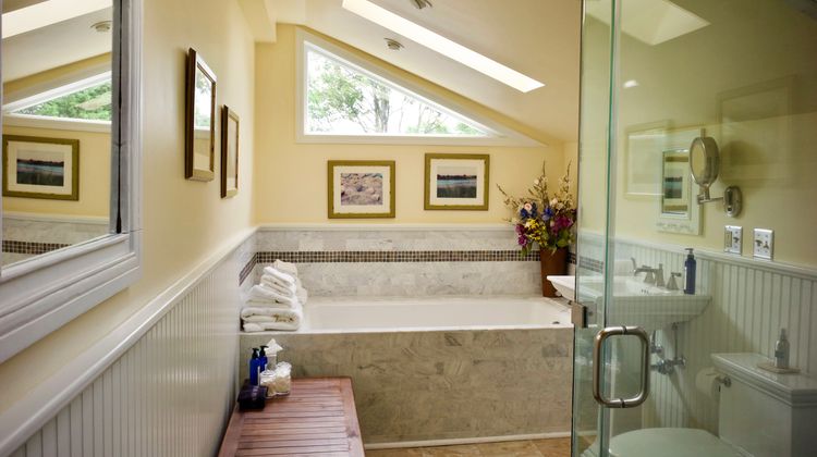 Mill House Inn Room