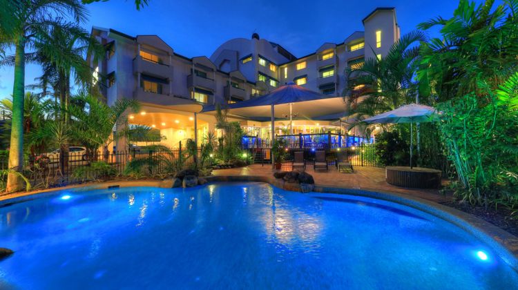 Cairns Sheridan Hotel Pool