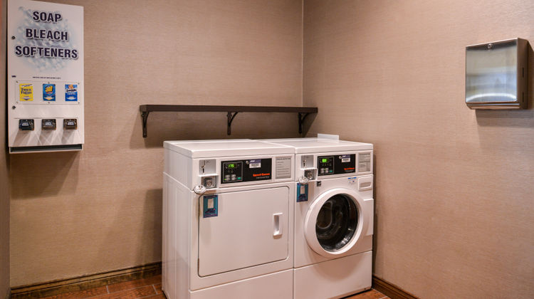 Holiday Inn Express Topeka I70 Wanamaker Other