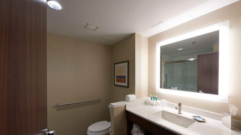 <b>Holiday Inn Express/Suites St Johns Arpt Room</b>. Images powered by <a href="https://www.leonardoworldwide.com/" title="Leonardo Worldwide" target="_blank">Leonardo</a>.