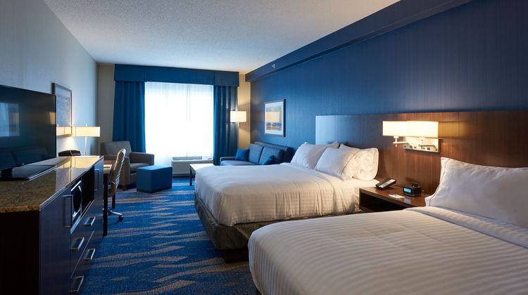 Holiday Inn Express/Suites St Johns Arpt Room