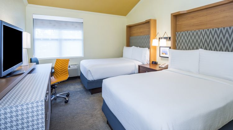 Holiday Inn Room