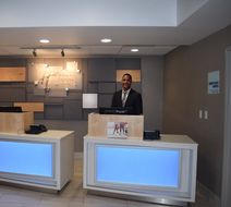 Holiday Inn Express Hotel & Suites Lobby