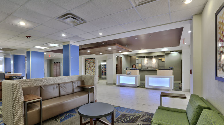 <b>Holiday Inn Express Hotel & Suites Lobby</b>. Images powered by <a href="https://www.leonardoworldwide.com/" title="Leonardo Worldwide" target="_blank">Leonardo</a>.