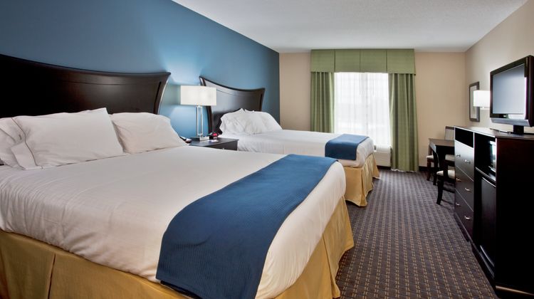 Holiday Inn Express Hotel & Suites Largo Room