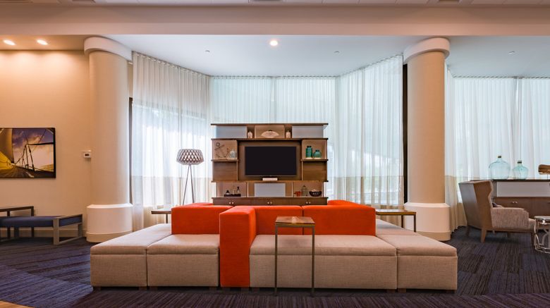 <b>Holiday Inn Newport News - Hampton Lobby</b>. Images powered by <a href="https://www.leonardoworldwide.com/" title="Leonardo Worldwide" target="_blank">Leonardo</a>.