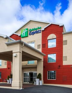 Holiday Inn Express & Suites Reading