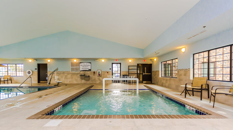 <b>Staybridge Suites Pool</b>. Images powered by <a href="https://www.leonardoworldwide.com/" title="Leonardo Worldwide" target="_blank">Leonardo</a>.