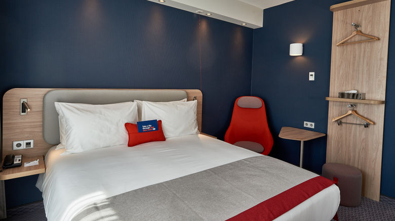 <b>Holiday Inn Express Amsterdam-City Hall Room</b>. Images powered by <a href="https://www.leonardoworldwide.com/" title="Leonardo Worldwide" target="_blank">Leonardo</a>.