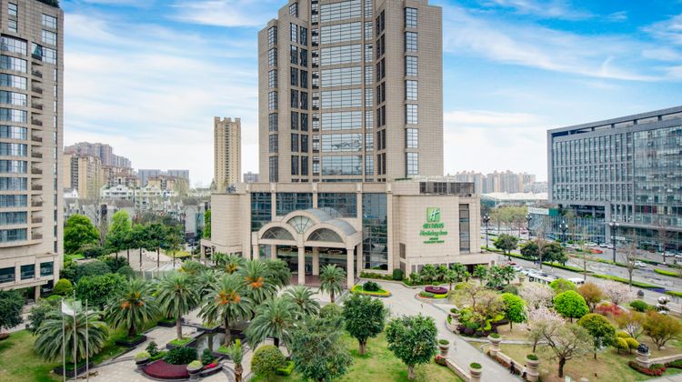 Holiday Inn Xindu Exterior