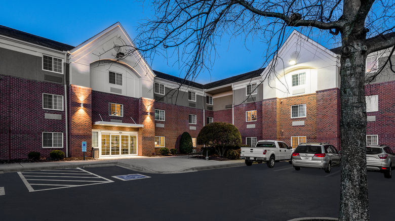 <b>Candlewood Suites Richmond West End Exterior</b>. Images powered by <a href="https://www.leonardoworldwide.com/" title="Leonardo Worldwide" target="_blank">Leonardo</a>.