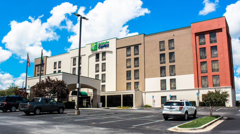 <b>Holiday Inn Express Exterior</b>. Images powered by <a href="https://www.leonardoworldwide.com/" title="Leonardo Worldwide" target="_blank">Leonardo</a>.