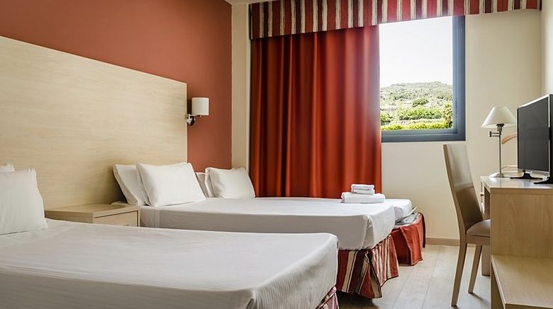 <b>Crisol La Selva Room</b>. Images powered by <a href="https://www.leonardoworldwide.com/" title="Leonardo Worldwide" target="_blank">Leonardo</a>.
