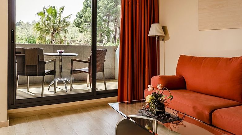<b>Crisol La Selva Room</b>. Images powered by <a href="https://www.leonardoworldwide.com/" title="Leonardo Worldwide" target="_blank">Leonardo</a>.
