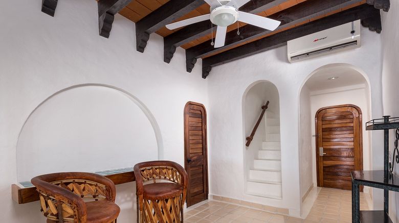 <b>WorldMark Zihuatanejo Room</b>. Images powered by <a href="https://www.leonardoworldwide.com/" title="Leonardo Worldwide" target="_blank">Leonardo</a>.